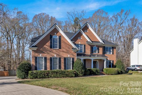 1102 High Brook Dr, Waxhaw, NC, 28173-6732 | Card Image