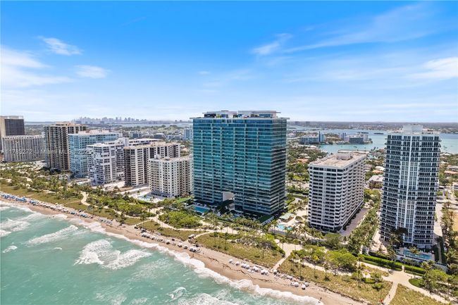 UNIT-1001 - 10203 Collins Ave, Condo with 3 bedrooms, 5 bathrooms and null parking in Bal Harbour FL | Image 39