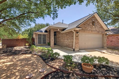 13536 Anarosa Loop, Austin, TX, 78727-1409 | Card Image