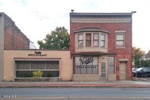 572 2nd Ave, Troy, NY, 12182-2532 | Card Image