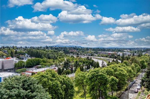 b-1019 Sturgus Ave S, Seattle, WA, 98144-2709 | Card Image