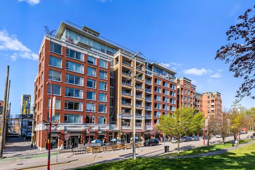 306-221 Union St, Vancouver, BC, V6A0B4 | Card Image