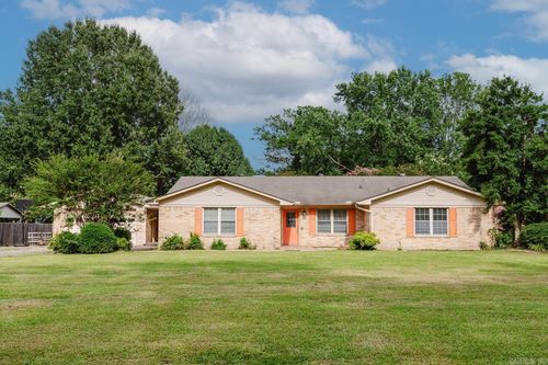 441 Caddo Trl, Jacksonville, AR, 72076-8987 | Card Image