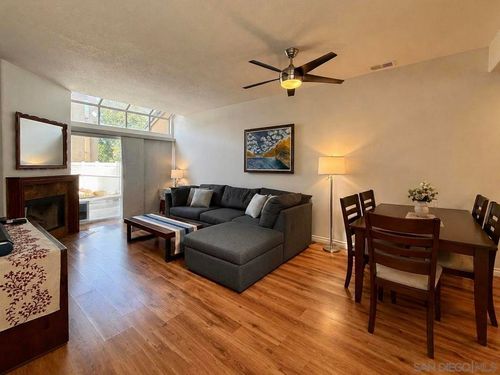 992 S Country Glen Way, Anaheim, CA, 92808-2608 | Card Image