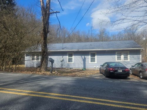 4309 Cherry Lane Church Rd, East Stroudsburg, PA, 18301-8310 | Card Image