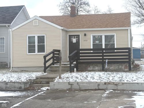 1402 Willard St, Muncie, IN, 47302-3650 | Card Image