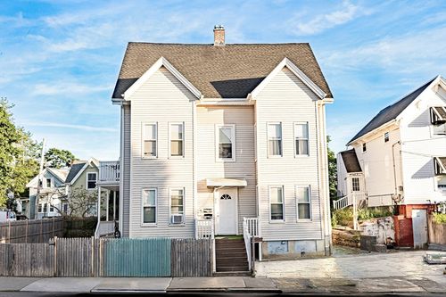 76 High Rock St, Lynn, MA, 01902-3851 | Card Image
