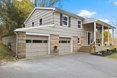 8 Brandywine Lane, Home with 5 bedrooms, 2 bathrooms and null parking in Perinton NY | Image 2