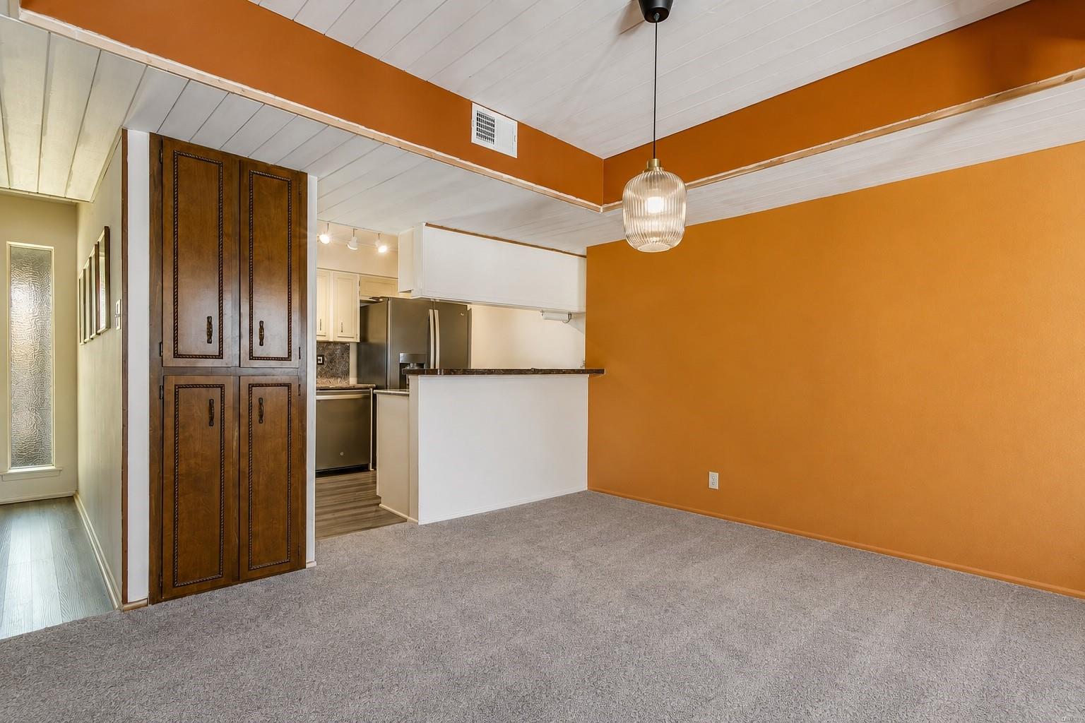 Residential in Universal City 5