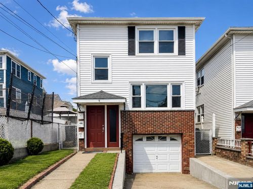 9 Radley St, Kearny, NJ, 07032-5969 | Card Image
