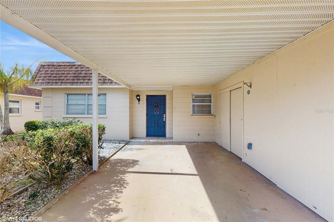 623 - 623 Park Cir, Condo with 2 bedrooms, 2 bathrooms and null parking in BRADENTON FL | Image 18