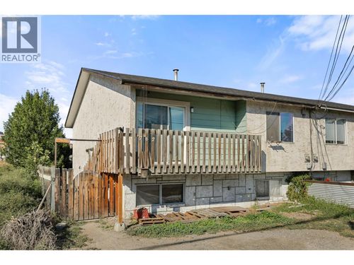 762 Windsor Ave, Kamloops, BC, V2B2B6 | Card Image
