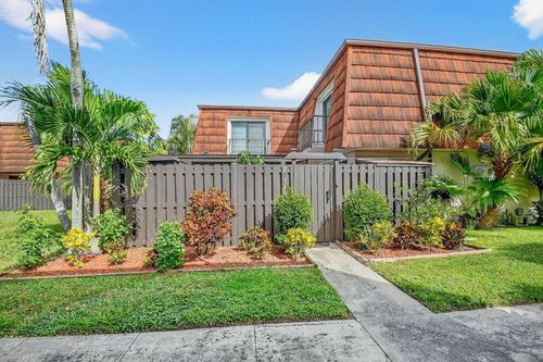 d-2173 White Pine Cir, Greenacres, FL, 33415-6029 | Card Image