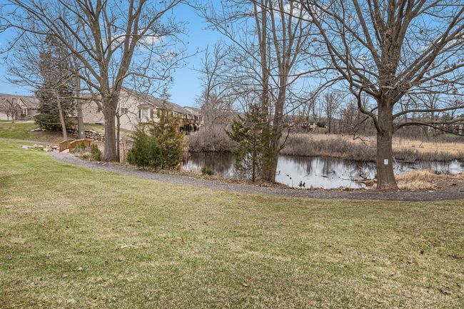 2250 Willow Tree Dr, Condo with 2 bedrooms, 3 bathrooms and null parking in Brighton MI | Image 21