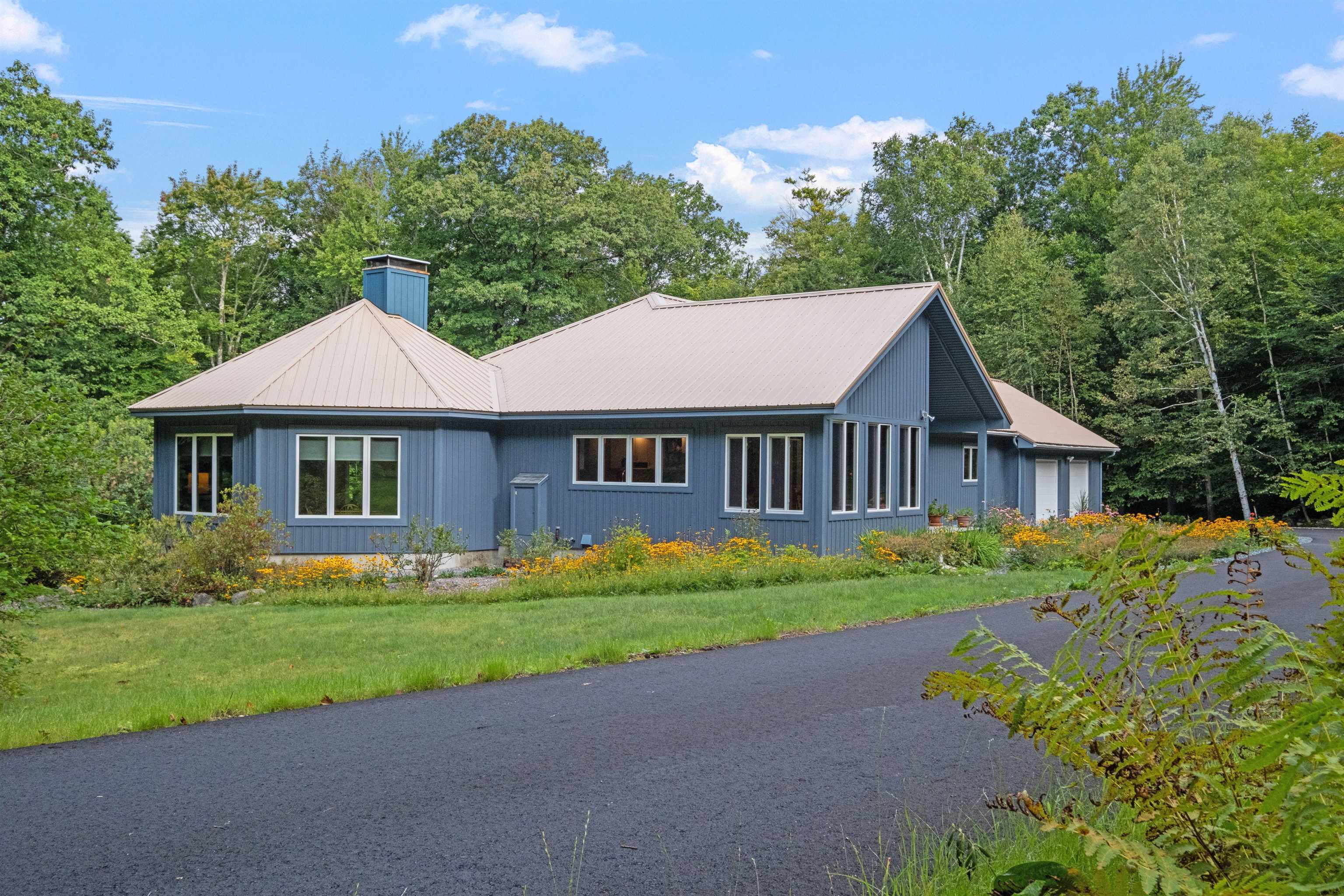 Bowles Rd, Newbury, NH 03255