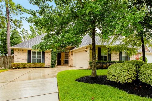 11 Fair Light Ct, The Woodlands, TX, 77382-1764 | Card Image