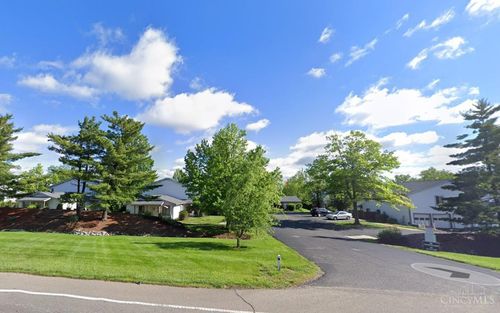 1000 E Crescentville Rd, West Chester, OH, 45246-4809 | Card Image