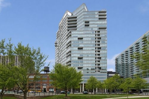 1701-510 Erie St, Chicago, IL, 60654-6424 | Card Image