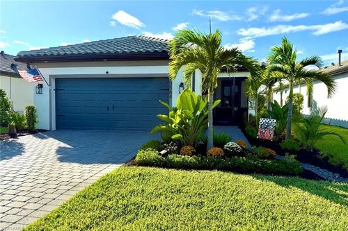 20564 Pebble Glen Dr, Estero, FL, 33928-9813 | Card Image