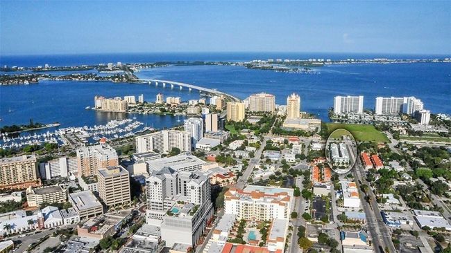 UNIT-113C - 235 Cocoanut Ave, Townhouse with 3 bedrooms, 5 bathrooms and null parking in SARASOTA FL | Image 51
