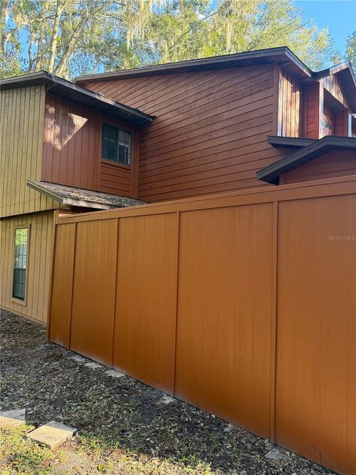 911-911 Sw 57th Ter, Gainesville, FL, 32607-3863 | Card Image