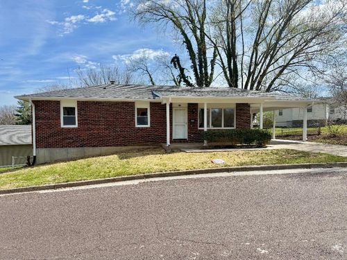 800 Sycamore St, Boonville, MO, 65233-1408 | Card Image