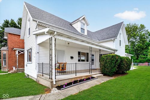 135 S Jefferson St, Knightstown, IN, 46148-1322 | Card Image