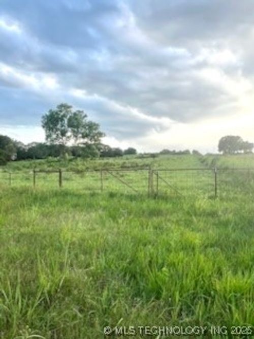 0 E 149, Allen, OK, 74825 | Card Image