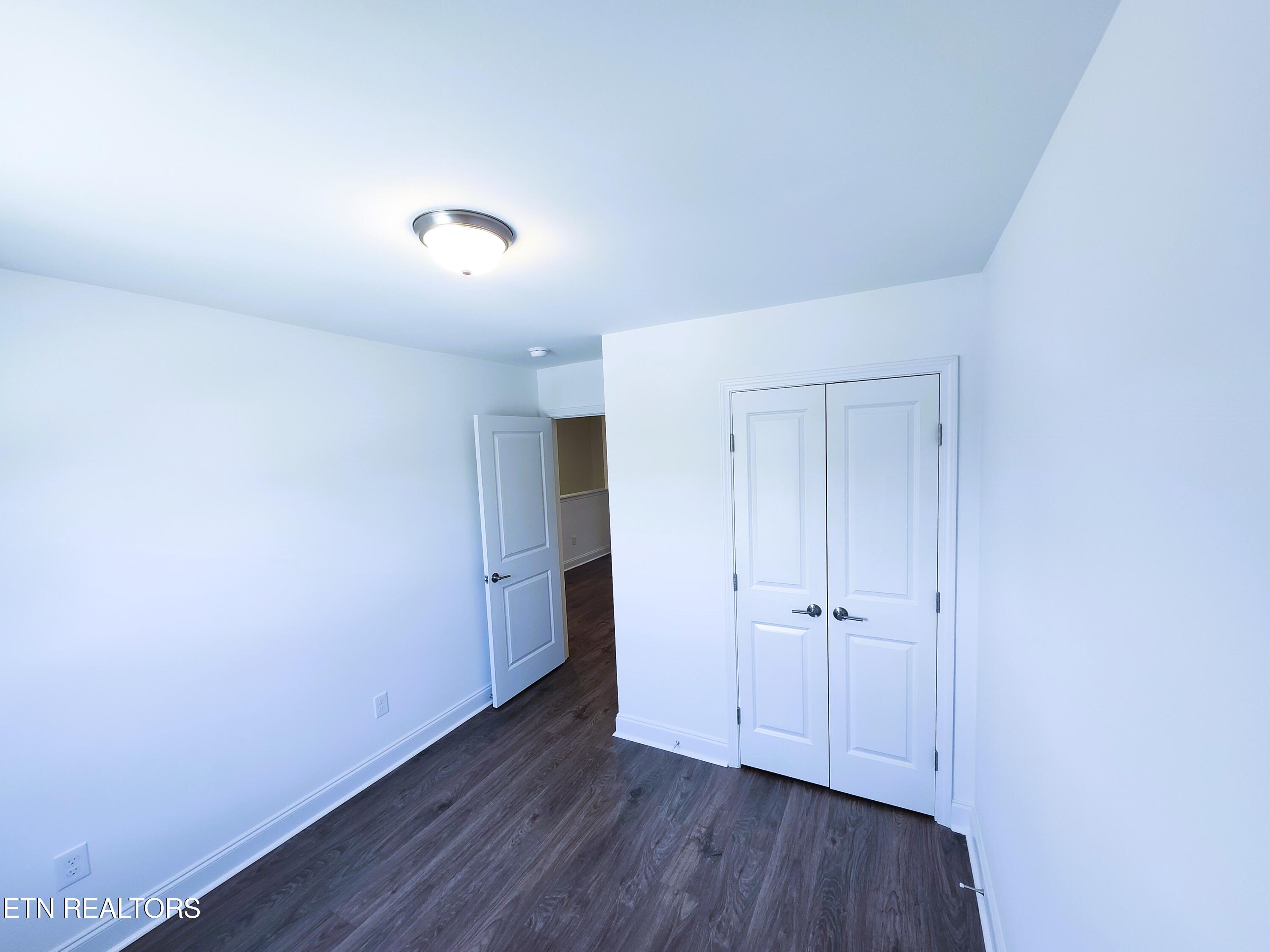 Mountain Quail Cir, Maryville, TN 37801