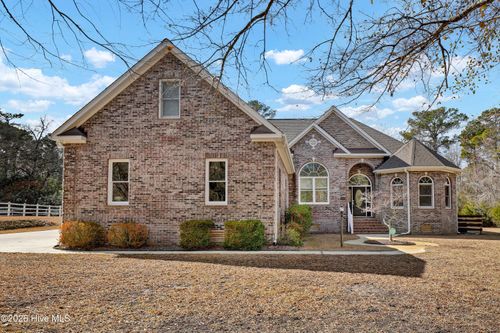 496 Captain Beam Blvd, Hampstead, NC, 28443-8381 | Card Image