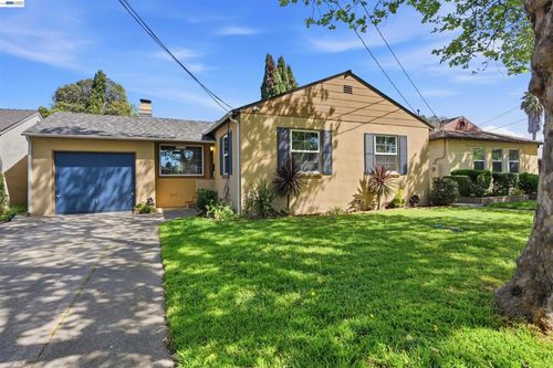 15740 Paseo Del Campo, San Lorenzo, CA, 94580-1504 | Card Image