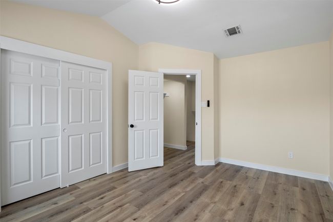 APT-6 - 717 Lee St, Condo with 2 bedrooms, 2 bathrooms and null parking in Mesquite TX | Image 10