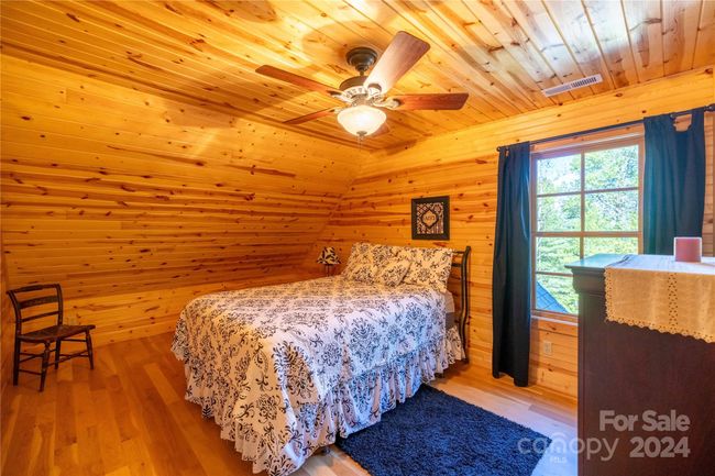 274 Cliffside Dr, House other with 3 bedrooms, 3 bathrooms and null parking in Glade Valley NC | Image 28