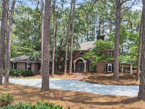 11 Abington Dr, Pinehurst, NC, 28374-9044 | Card Image