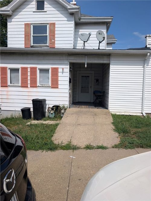 2-130 May Ave, Washington, PA, 15301-5523 | Card Image