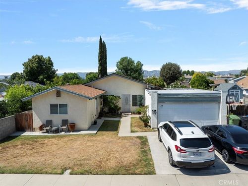 2345 Bryson Pl, Simi Valley, CA, 93065-4917 | Card Image