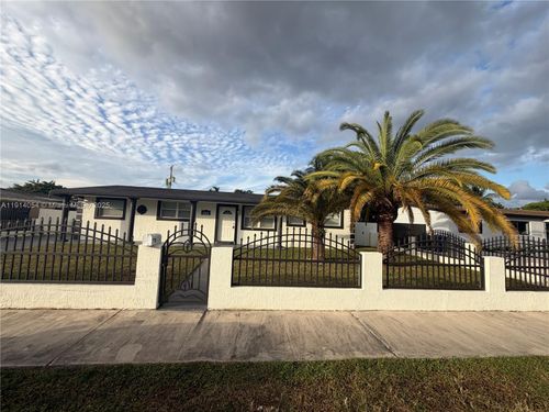 1311 Nw 176th Ter, Miami Gardens, FL, 33169-4639 | Card Image