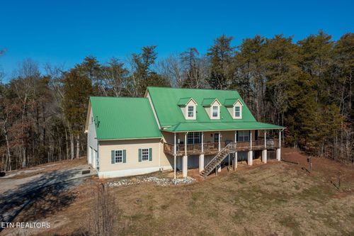 2117 Smith School Rd, Strawberry Plains, TN, 37871-1568 | Card Image