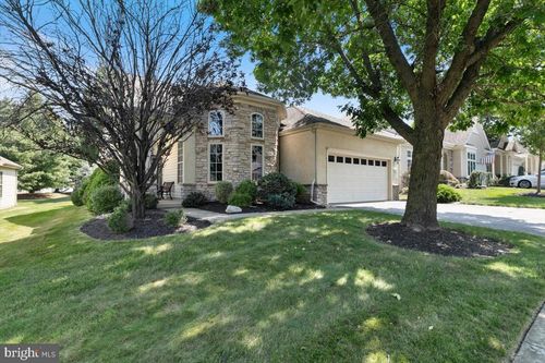 1019 Conway Ct, WARWICK, PA, 18974-6168 | Card Image