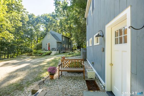 18 Burton Rd, Salisbury, CT, 06068-1718 | Card Image