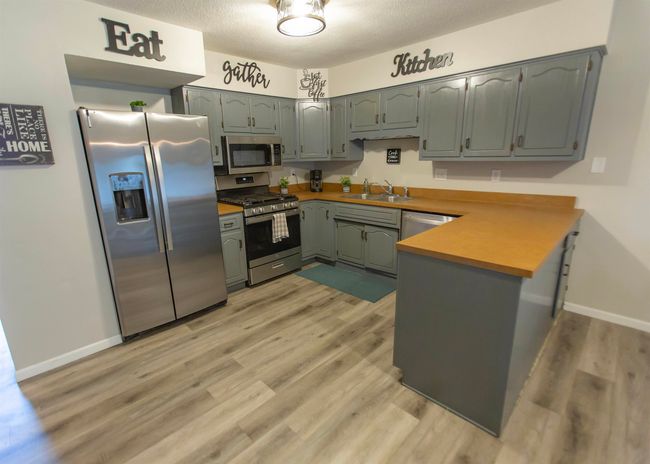 607 Pine Run, Condo with 2 bedrooms, 1 bathrooms and null parking in Angola IN | Image 22