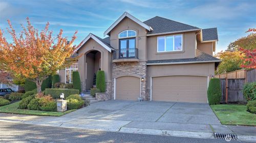 124 259th Ave Ne, Sammamish, WA, 98074-3483 | Card Image