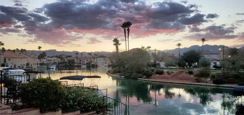 3141 Waterside Cir, Las Vegas, NV, 89117-2275 | Card Image