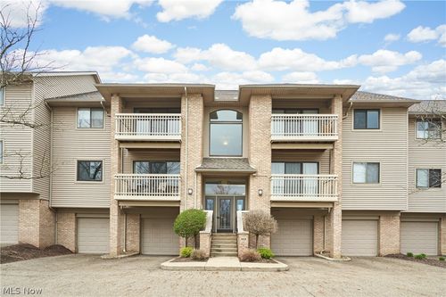 113c-3800 Rosemont Boulevard, Fairlawn, OH, 44333 | Card Image