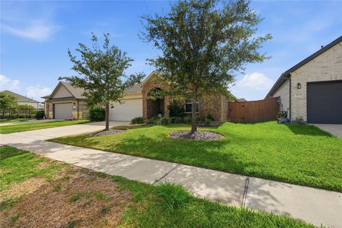 8658 Flamingo Bay Ln, Cypress, TX, 77433-3146 | Card Image