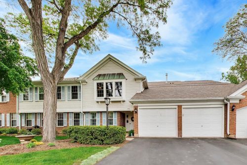 b-592 Edinburgh Ln, Prospect Heights, IL, 60070-2875 | Card Image
