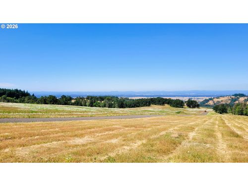 5-34086 Mount Tom Dr, Harrisburg, OR, 97446-8704 | Card Image