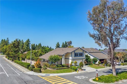 14 Yorktown, Irvine, CA, 92620-2570 | Card Image