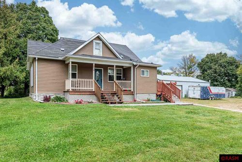 208 S Elm St, Janesville, MN, 56048 | Card Image