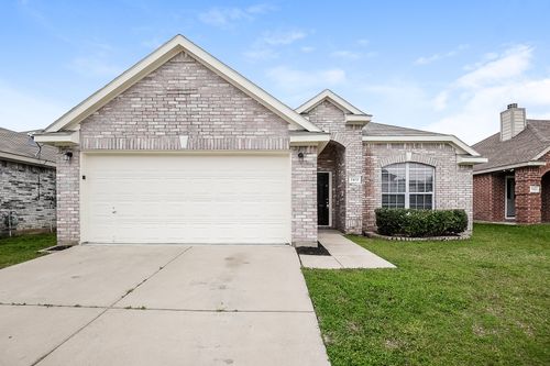 7417 Snow Ridge Dr, Fort Worth, TX, 76133-3833 | Card Image
